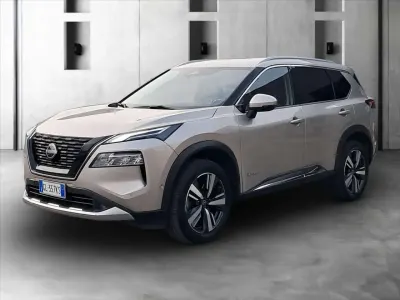 Usata Nissan X-Trail Tekna 213 CV (156 kW) 2022 Grigio SUV