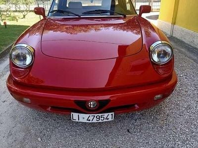 Usata Alfa Romeo Spider 103 CV (75 kW) 1991 Cabrio