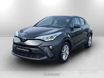 Second-hand Toyota C-HR Trend 122 CP (89 kW) 2023 Gri SUV