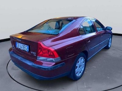 Usata Volvo S60 163 CV (119 kW) 2002 Rosso Berlina