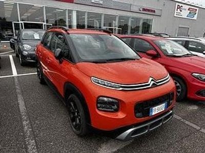 Usata Kia Stonic 120 CV (88 kW) 2019 Grigio scuro SUV