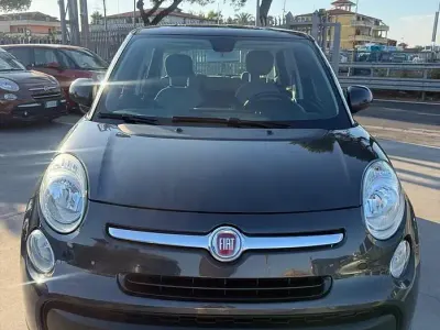 Usata Fiat 500L Lounge 95 CV (69 kW) 2016 Grigio Monovolume