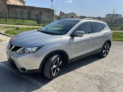 Usata Nissan Qashqai 131 CV (96 kW) 2017 Grigio SUV