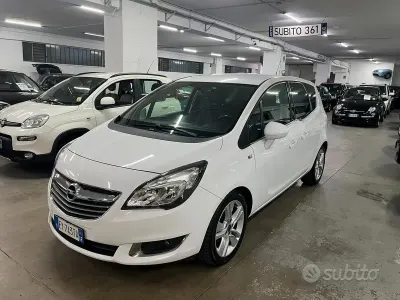 Usata Opel Meriva 101 CV (74 kW) 2015 Bianco Monovolume