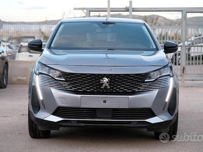 Grigio Usata 2022 Peugeot 3008 Allure SUV | 23.999 € (Buon prezzo)
