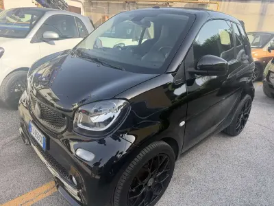 Usata Smart ForTwo Cabrio Brabus Xclusive 109 CV (80 kW) 2017 Nero Cabrio