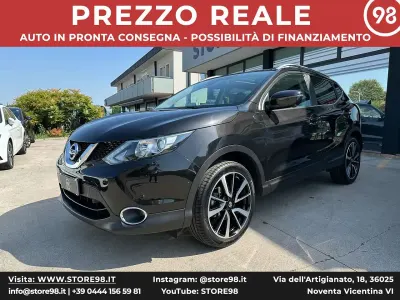 Usata Nissan Qashqai 360º 110 CV (80 kW) 2016 Nero SUV
