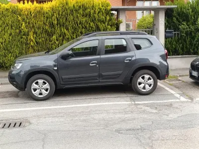 Usata Dacia Duster 114 CV (83 kW) 2018 Grigio SUV