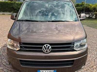 VW Caravelle