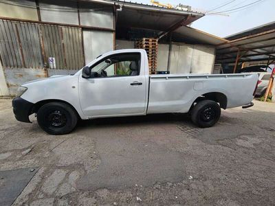 usata Toyota HiLux 2.5 extra cab