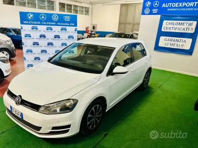Usata VW Golf VII 105 CV (77 kW) 2013 Bianco Berlina