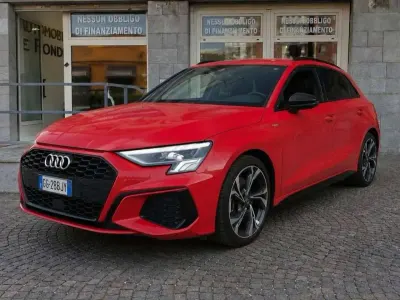 Usata Audi A3 S-Line 116 CV (85 kW) 2021 Rosso Berlina