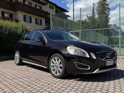 Usata Volvo S60 Summum 163 CV (119 kW) 2012 Nero Berlina