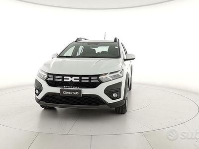 Usata Dacia Sandero Expression 101 CV (74 kW) 2025 Bianco SUV