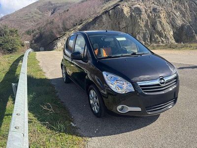 Usata Opel Agila Enjoy 68 CV (50 kW) 2009 Nero Utilitaria