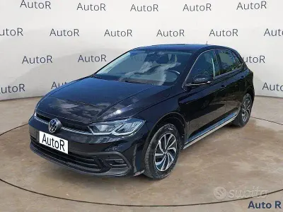 Usata VW Polo Life 95 CV (69 kW) 2025 Nero Utilitaria