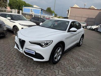 Usata Alfa Romeo Stelvio Business 190 CV (139 kW) 2020 Bianco SUV