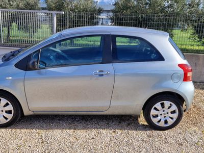 usata Toyota Yaris 1.3 benzina