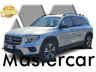 Usata Mercedes GLB200 150 CV (110 kW) 2022 Argento SUV