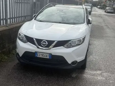 Usata Nissan Qashqai 360º 131 CV (96 kW) 2015 SUV