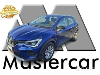 Usata Renault Captur Equilibre 91 CV (66 kW) 2023 Blu/azzurro SUV