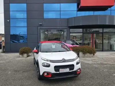 Gebraucht Citroën C3 Shine 102 PS (75 kW) 2019 Weiß Kleinwagen