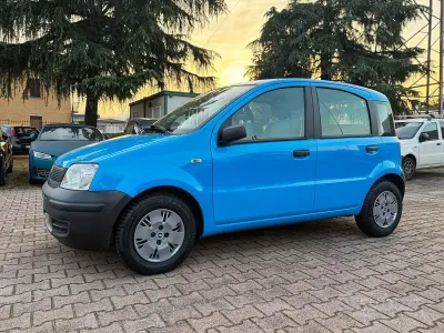 Usata Fiat Panda 54 CV (39 kW) 2004 Bluazzurro Utilitaria