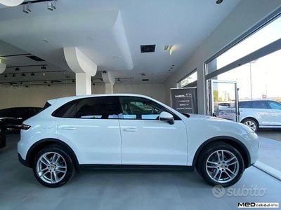 Usata Porsche Cayenne 340 CV (250 kW) 2018 Bianco SUV