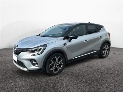 Usata Renault Captur Techno 145 CV (106 kW) 2022 Grigio chiaro SUV