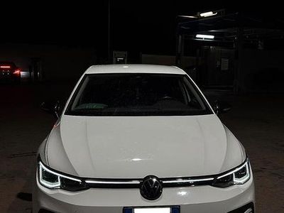 Usata VW Golf VII 115 CV (84 kW) 2021 Bianco Utilitaria