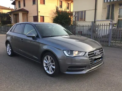 Usata Audi A3 Ambition 110 CV (80 kW) 2014 Grigio Berlina