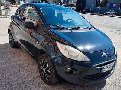 Begagnad Ford Ka 2012 Svart Halvkombi