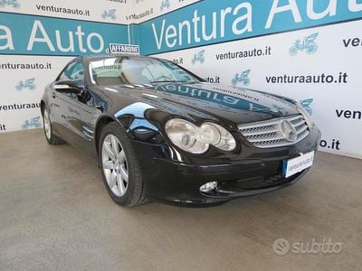 Usata Mercedes SL350 245 CV (180 kW) 2003 Nero Cabrio