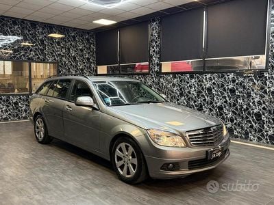 Usata Mercedes C220 170 CV (125 kW) 2008 Grigio Station wagon