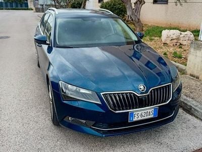 Usata Skoda Superb Executive 150 CV (110 kW) 2018 Blu/azzurro Station wagon