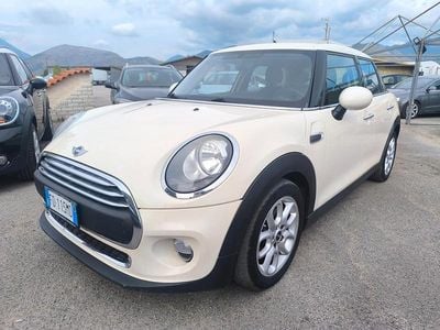 Usata Mini One D Business 95 CV (69 kW) 2016 Beige Utilitaria