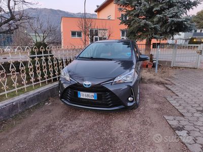 usata Toyota Yaris Hybrid 1.5 2018