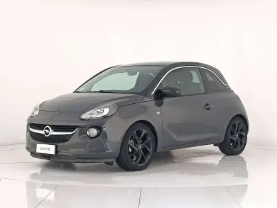 Usata Opel Adam Glam 69 CV (50 kW) 2015 Grigio scuro Utilitaria