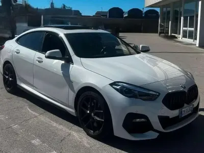 Usata BMW 116 M Sport 116 CV (85 kW) 2023 Bianco Utilitaria