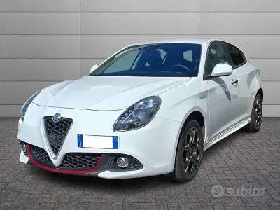 Usata Alfa Romeo Giulietta 120 CV (88 kW) 2018 Bianco Utilitaria