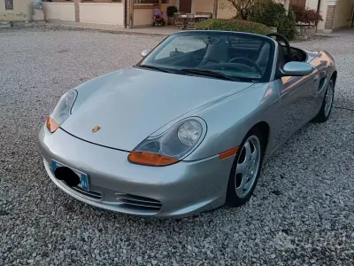 Usata Porsche 986 Boxster 204 CV (150 kW) 1997 Grigio Cabrio