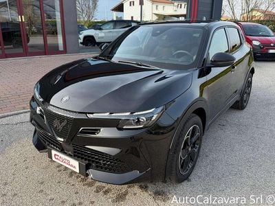 Nuova Alfa Romeo Junior 145 CV (106 kW) 2026 Nero tortona SUV