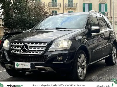 Käytetty Mercedes ML320 224 HP (164 kW) 2009 Musta Katumaasturi