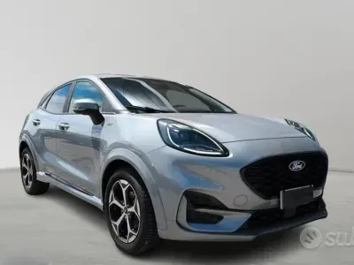 Usata Ford Puma ST-Line 125 CV (91 kW) 2025 Grigio SUV
