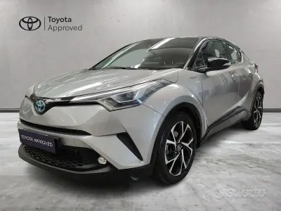 Usata Toyota C-HR Lounge 98 CV (72 kW) 2017 Grigio SUV