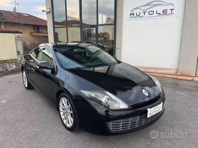 Usata Renault Laguna III 150 CV (110 kW) 2010 Nero Coupé