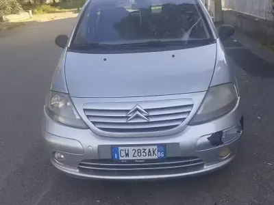 Usata Citroën C3 60 CV (44 kW) 2005 Grigio Berlina