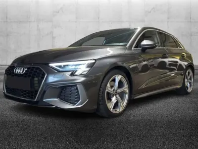 Usata Audi A3 S-Line 150 CV (110 kW) 2021 Grigio Berlina