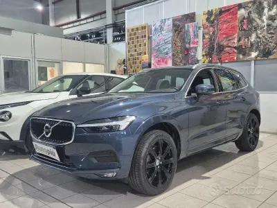 Usata Volvo XC60 Business Edition 197 CV (144 kW) 2021 Blu SUV