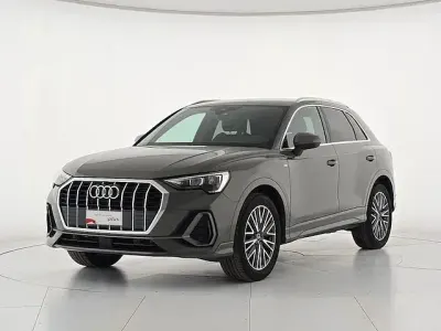 Usata Audi Q3 S-Line 150 CV (110 kW) 2023 Grigio SUV